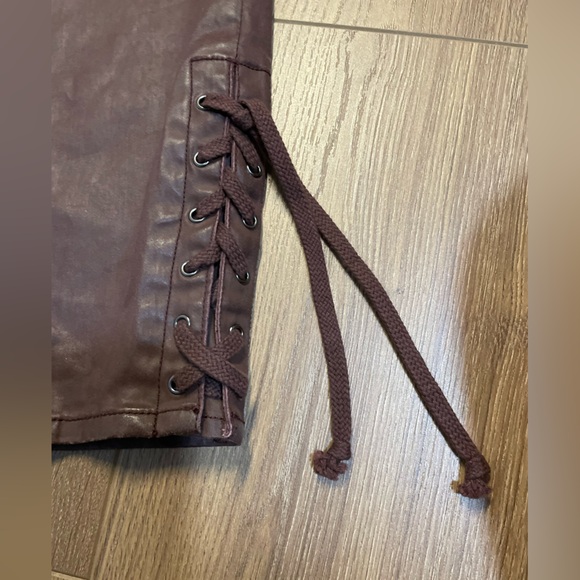 Pilcro and the Letterpress Anthropologie Red Brown Coated Ankle Tie Pants 26” - Picture 11 of 11